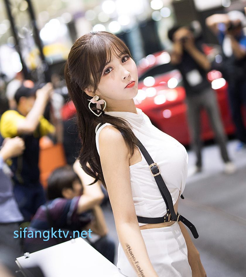【2023_08_27】Inviting_my_top_fan_on_broadcasting_1st_lucky_draw_=.m4v
