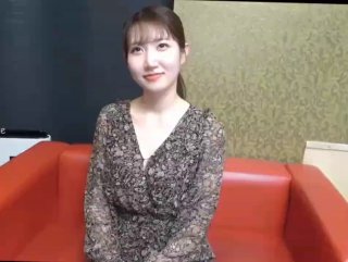 男欧美明星白衬衣街拍_欧美亚洲精品成人视频